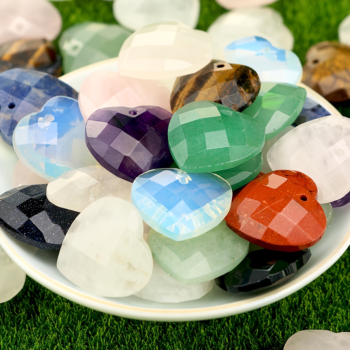 6pcs Random Rose Quartz Exquisite Faceted Heart Pendant Set